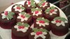 Christmas pudding cupcakes